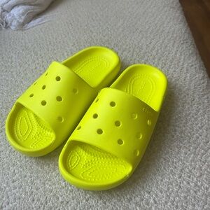 CROCS Kids Bright Yellow Slide Sandals